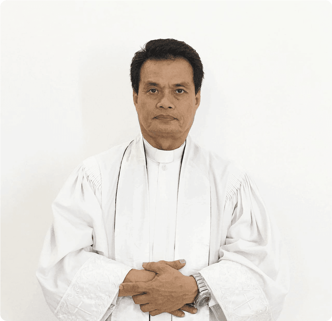 KETUA UMUM - Pdt. Runga Matakkin Tangdiombo, S.Th.