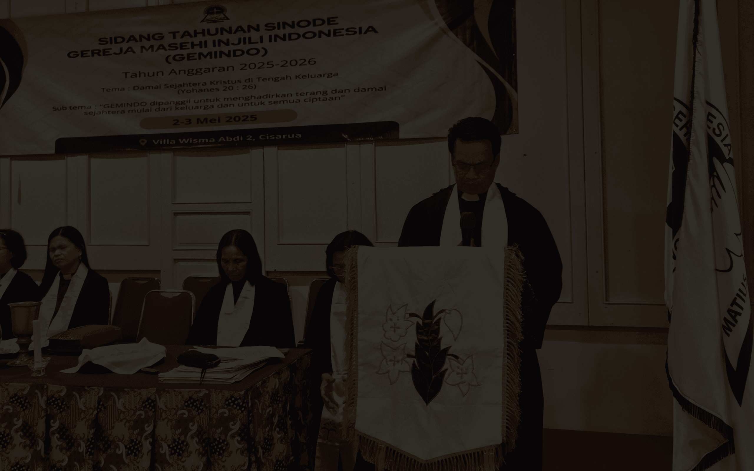 Background Gereja Gemindo Nazareht